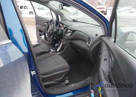 2019 Chevrolet Trax Lt z USA, uszkodzony, nr VIN 3GNCJPSB0KL184614